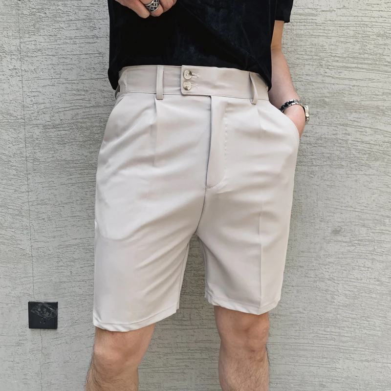 

2022 Korean Fashion Shorts Men Streetwear Pleated Shorts Knee Length Work Bottoms Summer Streetwear Cool Bermudas Male Slim Fit