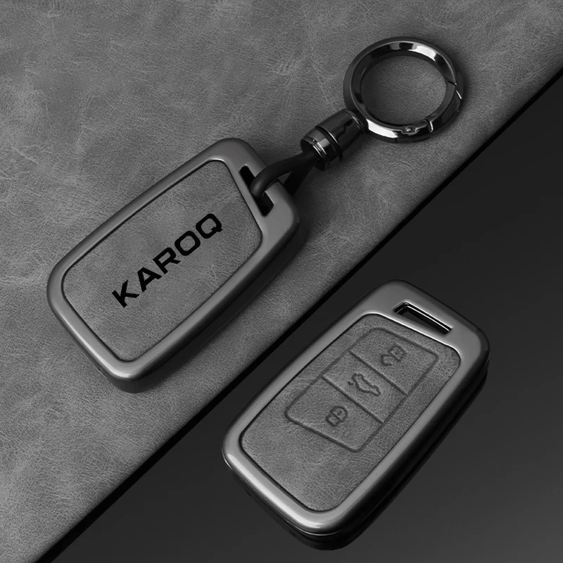 Фото Кожаный чехол для автомобильного ключа из сплава, держатель для Skoda Karoq, индивидуальный логотип, защитная крышка для ключей, металлический корпус, брелок, аксессуары №1