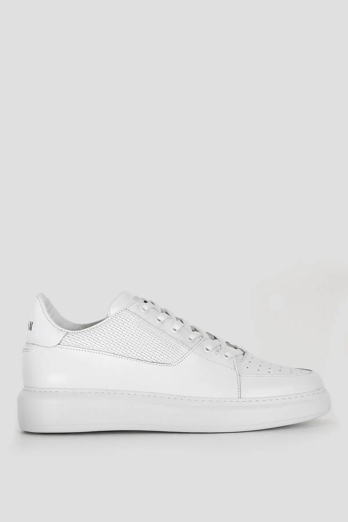 

Leather Casual Shoes White