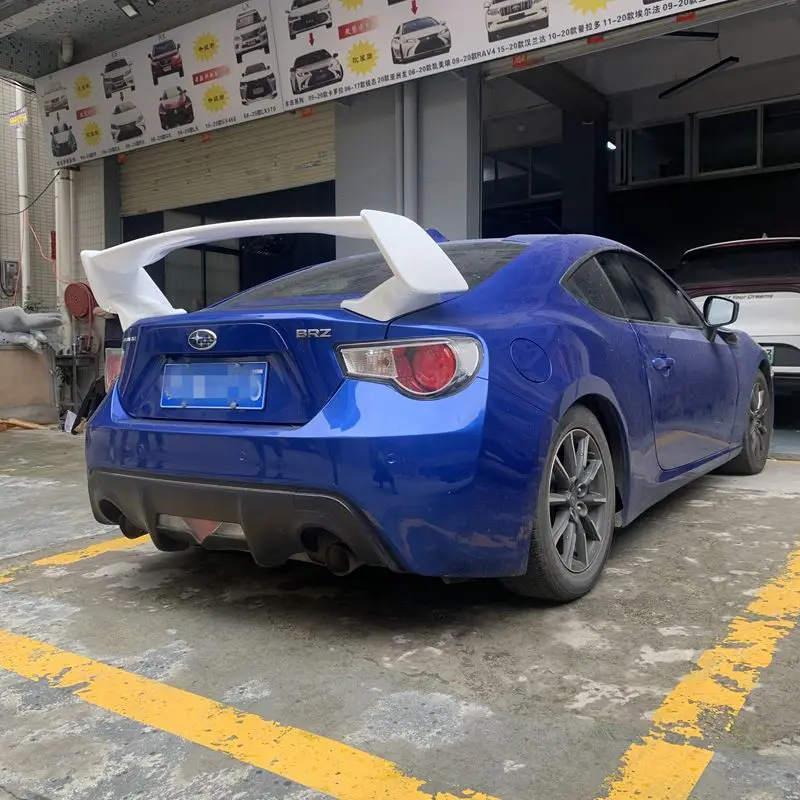 Материал ABS несколько цветов углеродное волокно черный белый цвет спойлер в