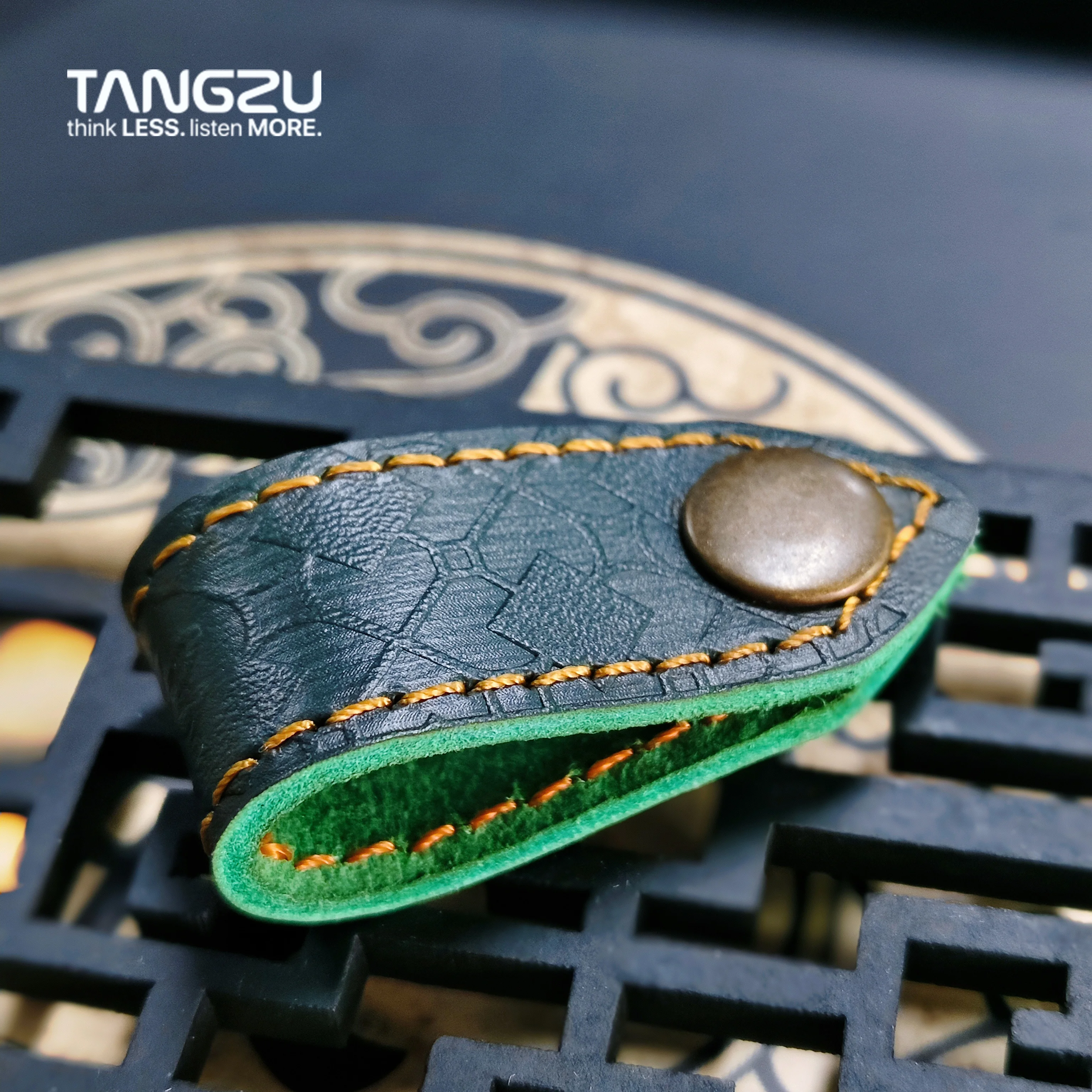 ケーブルをバンドルするためのtangzuタイストラップ