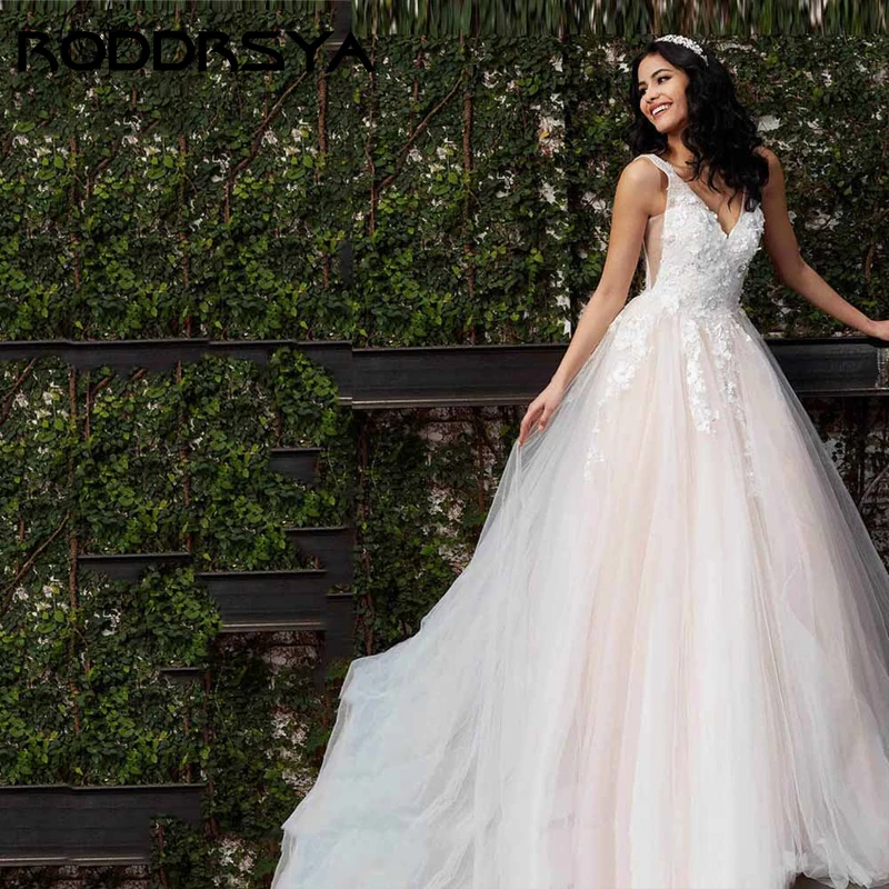 

RODDRSYA Romantic Tulle Applique A-line Wedding Dress Sexy V-Neck Backless Bridal Gown Elegant Sleeveless Button Robe De Soirée
