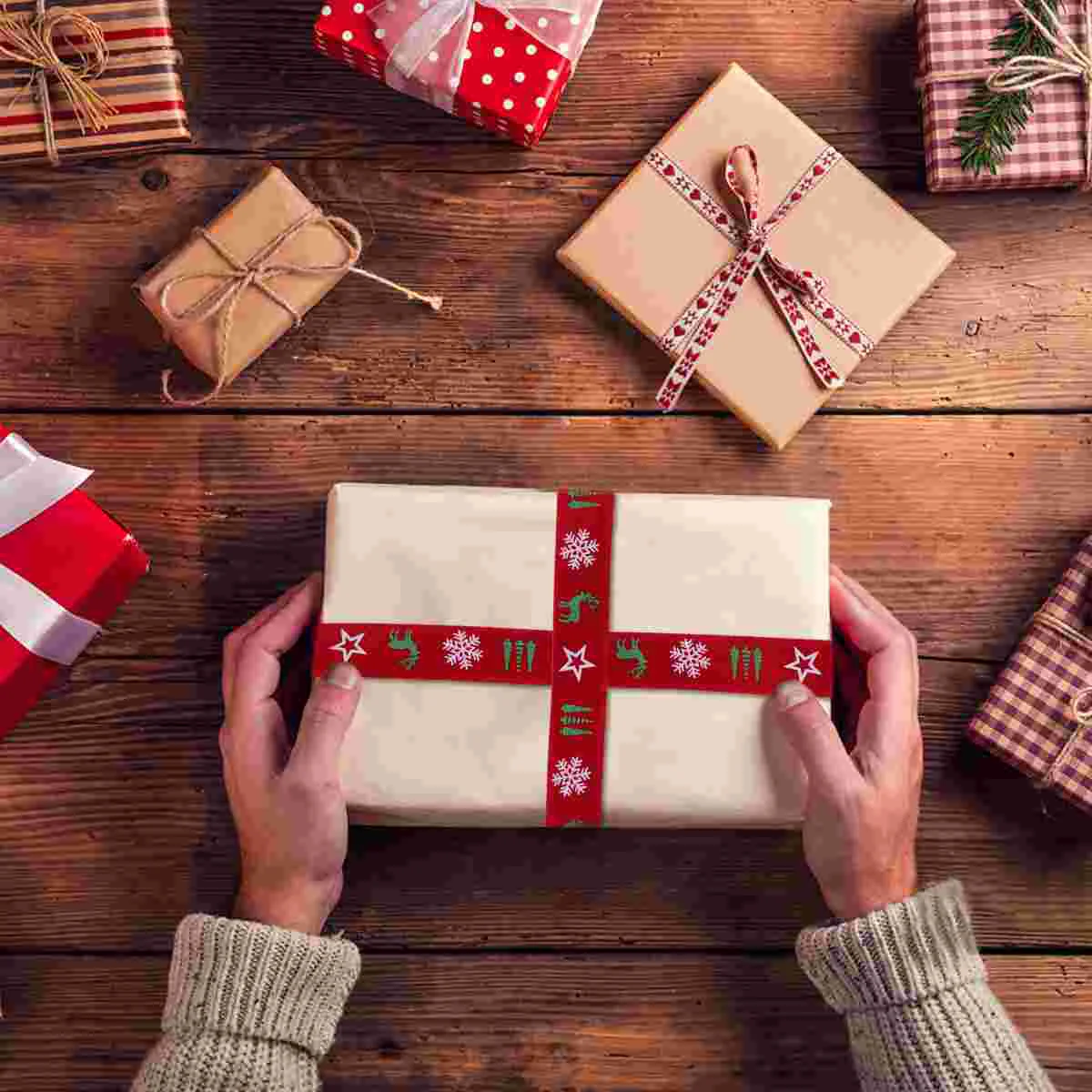 

5 Rolls Christmas Winter Ribbon Christmas Gift Ribbon Christmas Gift Wrapping Strip Xmas Decorative Ribbons Christmas Ribbons