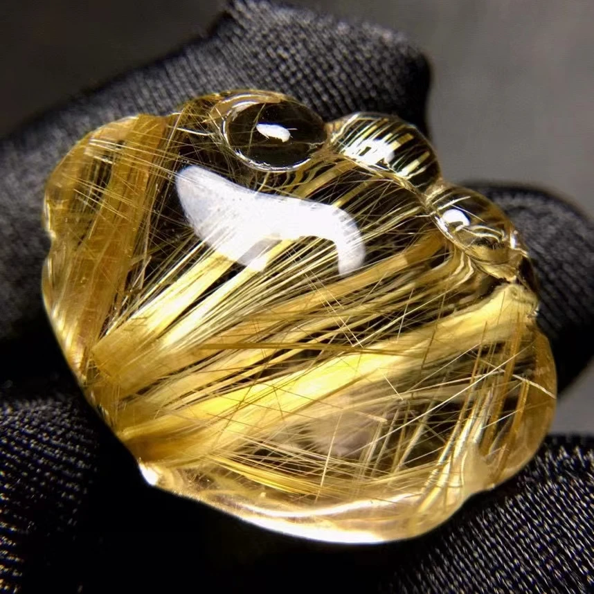 

Natural Gold Rutilated Quartz Pendant Rutilated Quartz 27.1*22.4*12.7mm Safe Lock Bead Jewelry Women Brazil AAAAAAA