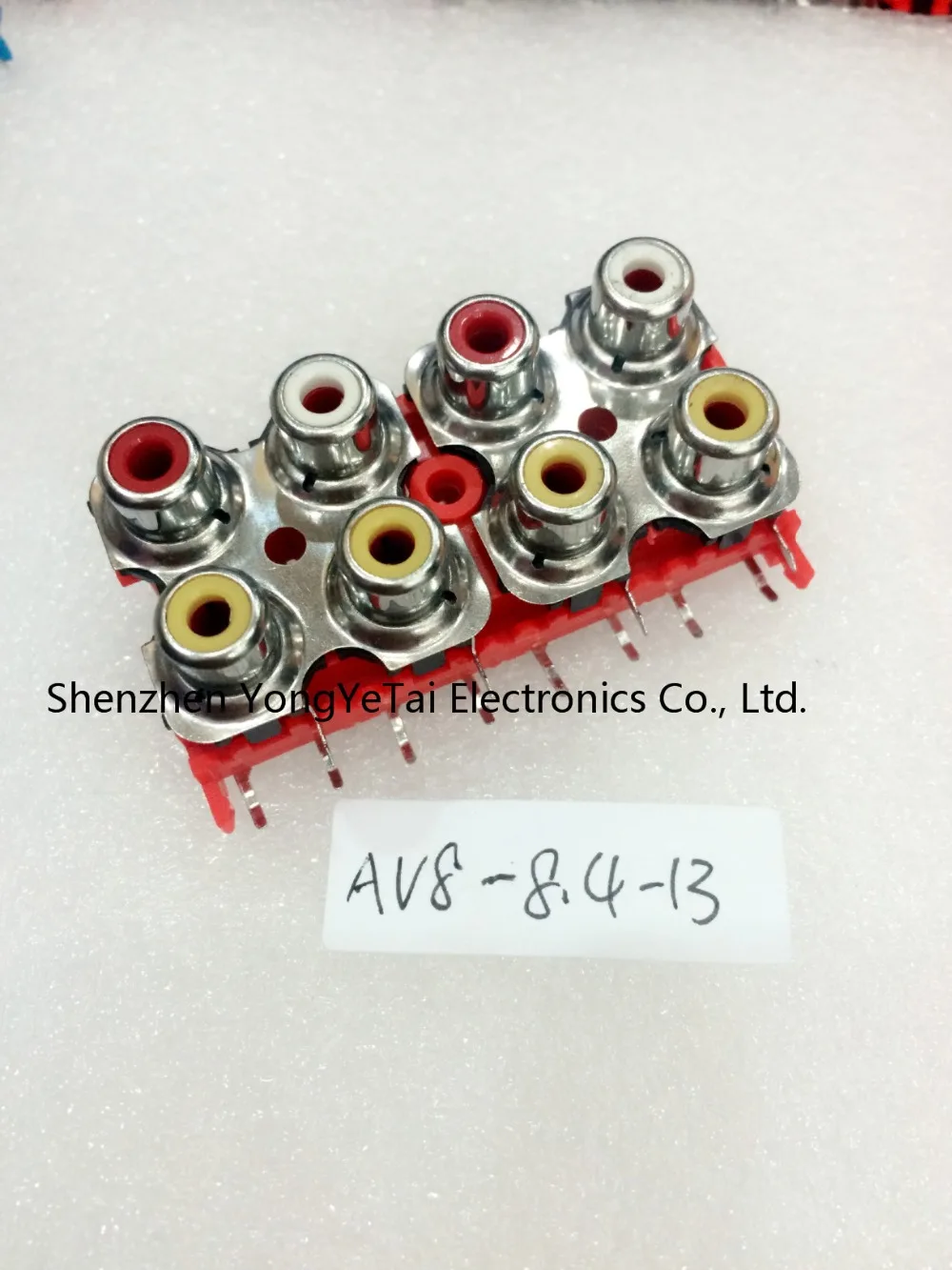 

YYT Audio series with the core socket RCA Cinch AV8-8.4-13/PB shielded eight eight holes 12P
