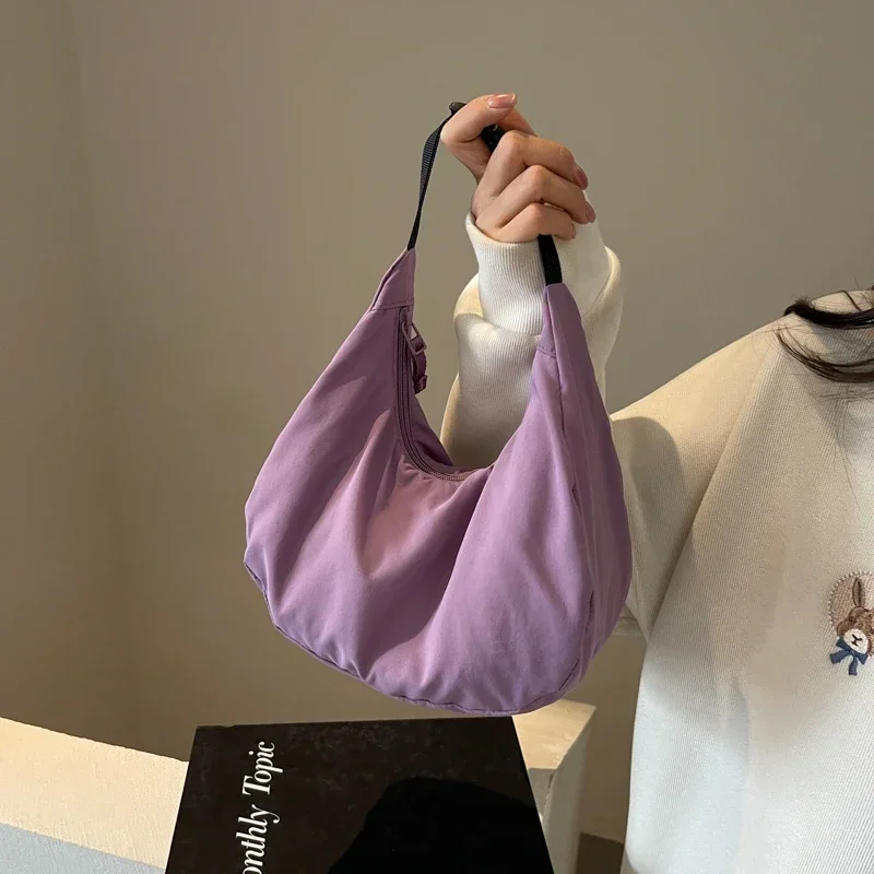 Повседневные однотонные сумки в форме полумесяца Лидер продаж 2024 простая