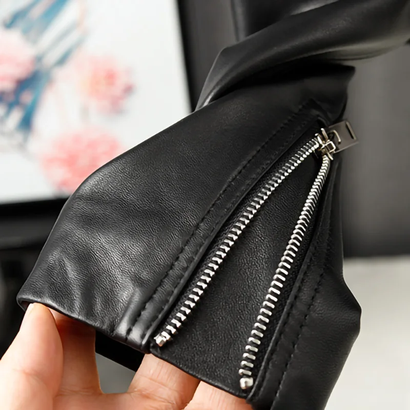 New Arrivals Genuine Leather Jackets 2023 Sheepskin Bomber Jackets Lady Short Jacket Black White Motorcycle CL4154