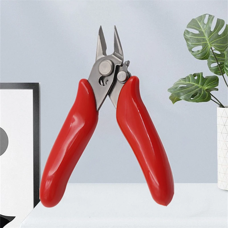 

Diagonal Pliers 3.5 Inch Mini Wire Cutter Small Soft Cutting Electronic Pliers Wires Insulating Rubber Handle Model Pliers