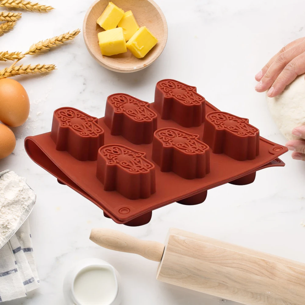 

Silicone Handwork Kitchen Cooking Bakeware Maker 12 Holes Mini Bread Cake Baking Pan For Oven Microwave Oven Refrigerator