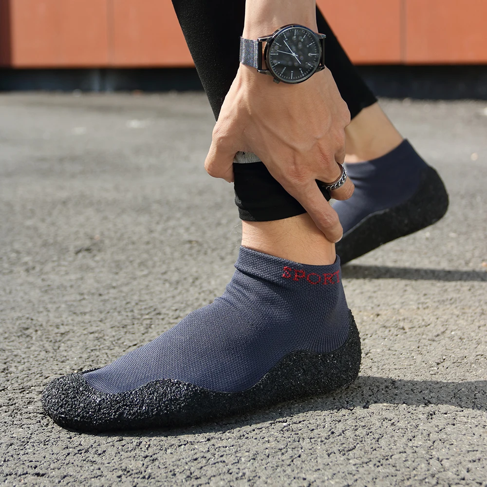 Outdoor men's women's beach shoes rafting multi-function swimming shoes yoga hiking climbing rope skipping shoes