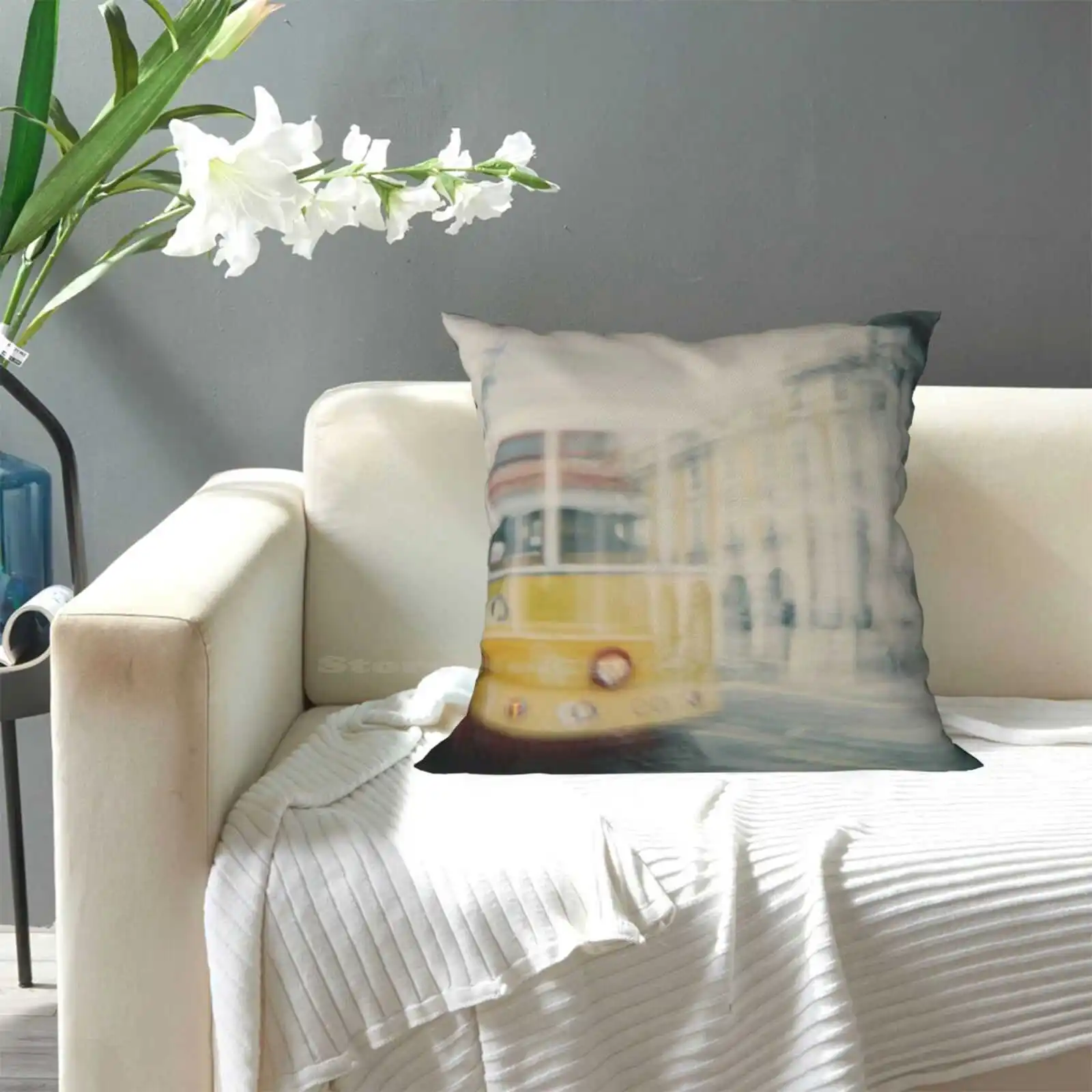 Чехол для диванной подушки с лампочкой № 28