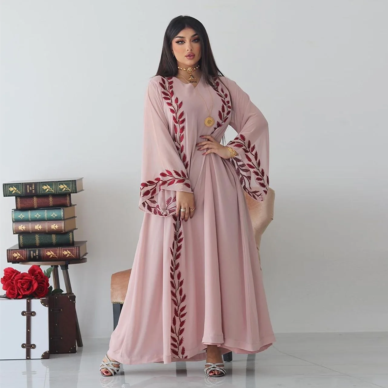 Women Spring and Summer Muslim Fashion Chiffon Long Embroidered Pink Dress with Headscarf Turkey India Abaya Arab Kraftan Gown
