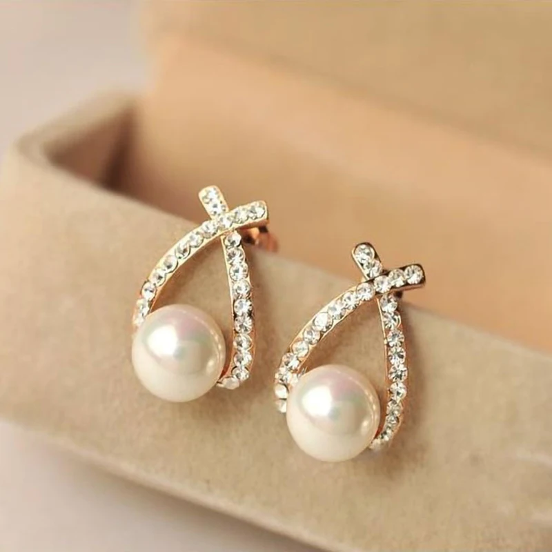 

14K Real Gold Plating Korean Exquisite Small Cross Pearl Earrings Fashion Girls Unusual Accessories Ladies Luxury Jewelry