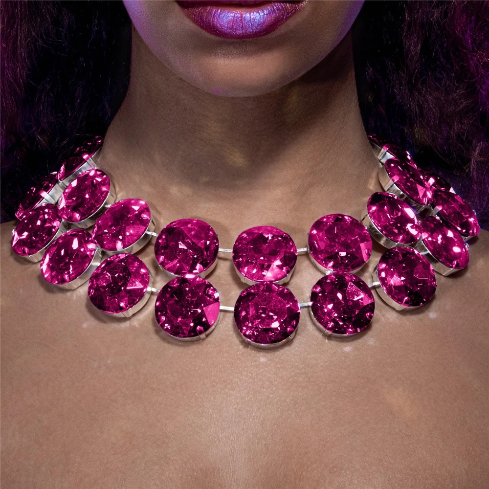 

Новинка 2023, ожерелье с большим кристаллом и круглым камнем, чокер для женщин, модное ожерелье-ошейник со стразами, ювелирные аксессуары