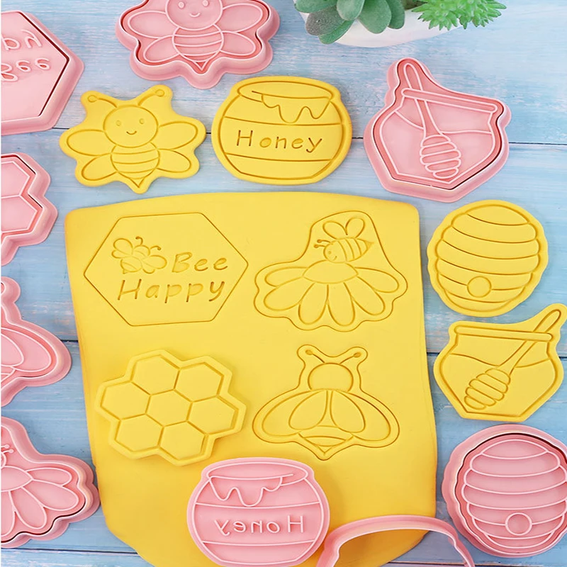 

8pcs Honeybee Cookie Cutter 3D Cartoon Animal Pressable Biscuit Embosser Mold Cookie Stamp DIY Fondant Cake Decorating Tools