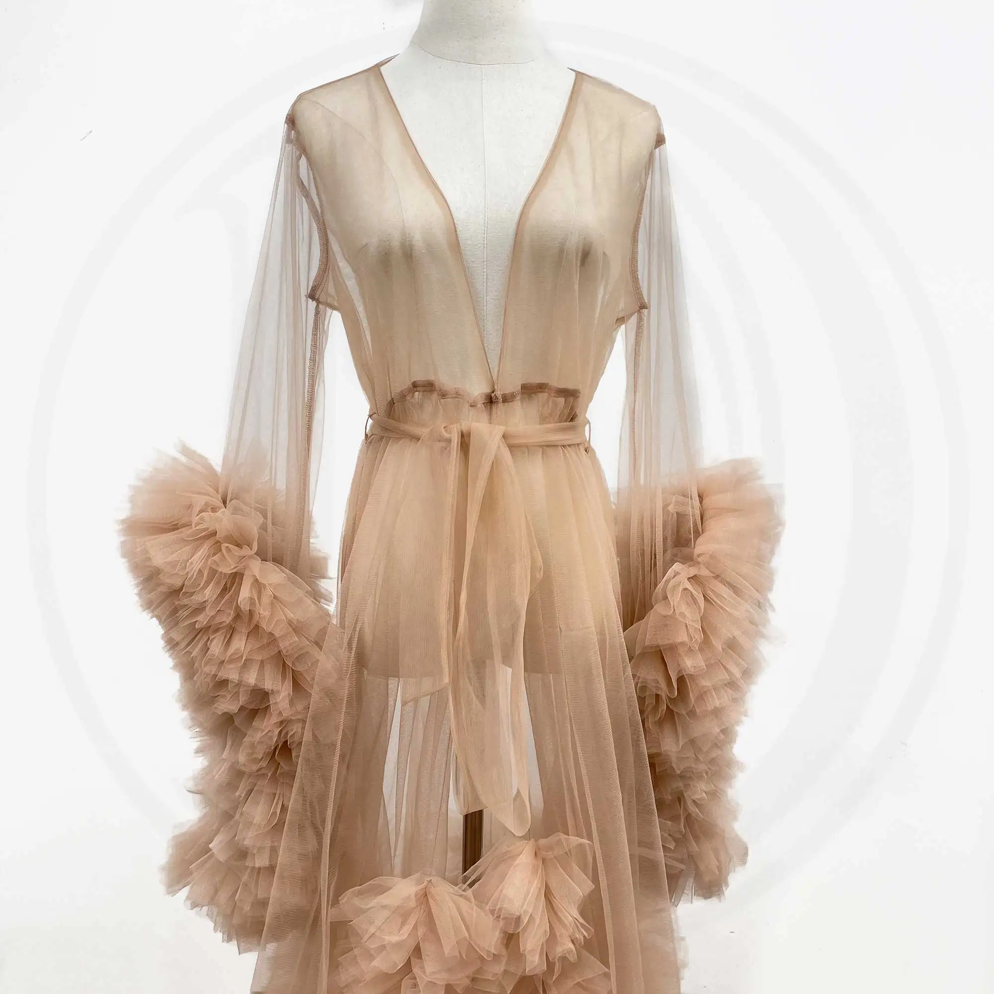 Вечернее тюлевое платье для беременных с длинными рукавами и цветочным принтом