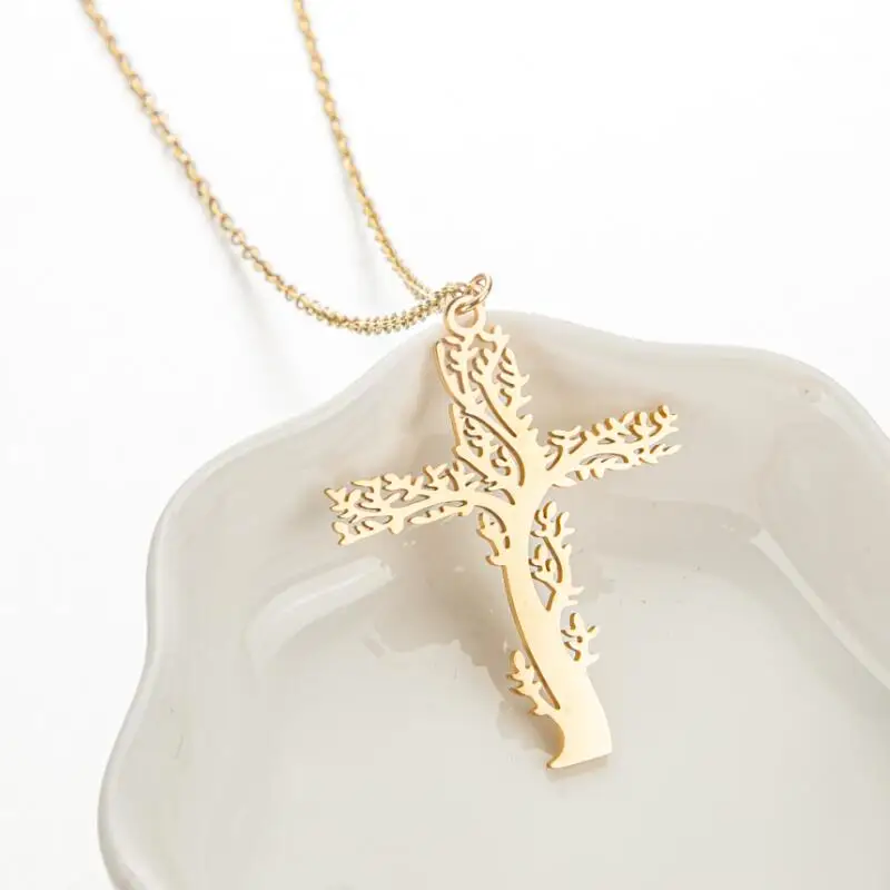 

Yiustar Vintage Tree Cross Necklaces for Women Men Stainless Steel Long Chain Pendant Necklace Retro Jewelry Birthday Gift