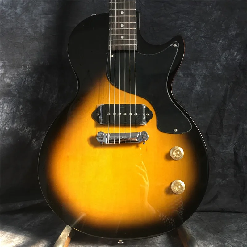 

Custom Factory Electric Guitar Lp Guitar with P90 Pickups Guitar We Can Customized as Required