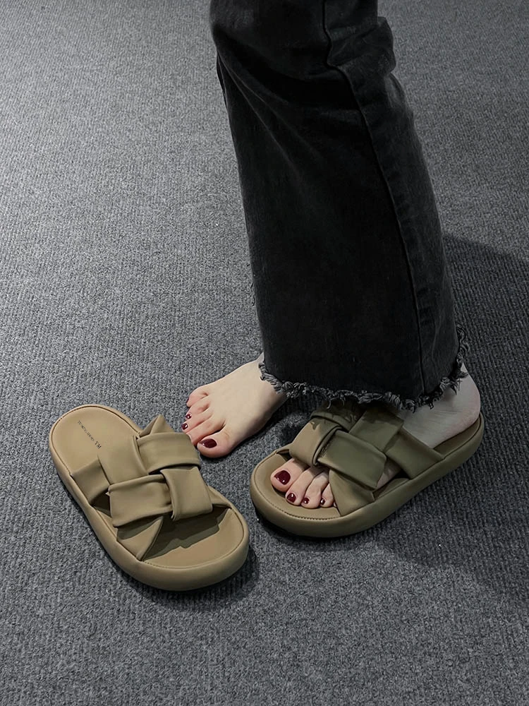 French Style High-Grade Sandals Women's Outdoor Fashion 2023 New Summer Internet Hot Platform Beach