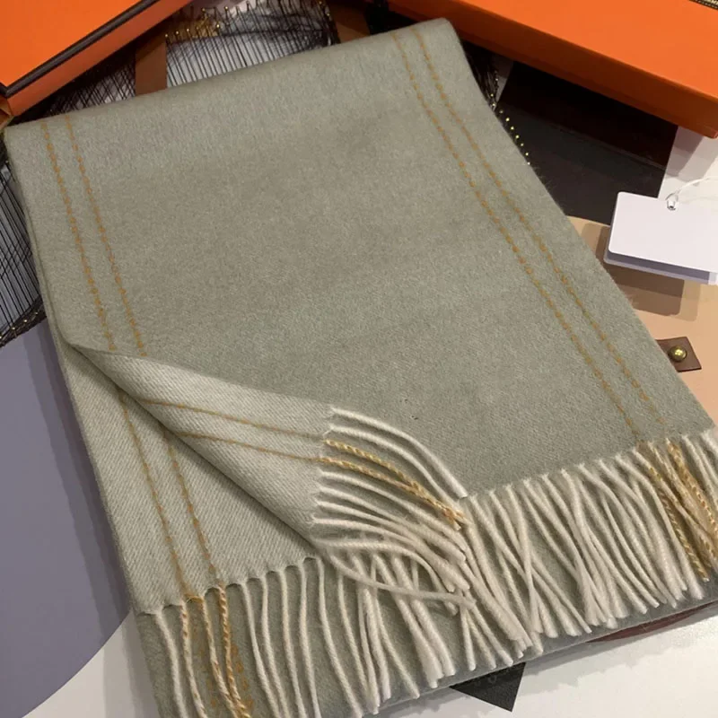 Рисунок 6 - Дизайнерский брендовый шарф H