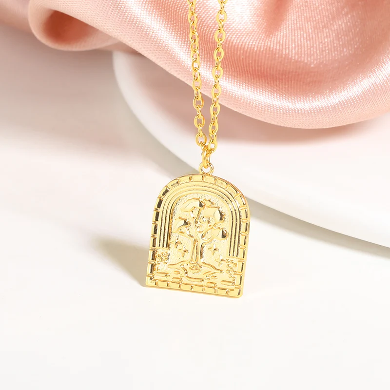 

Trendy Gold Chain Jewelry Stainless Steel Semicircle Tree Pendant Necklaces For Women Charm Choker Classic Party Family Gifts