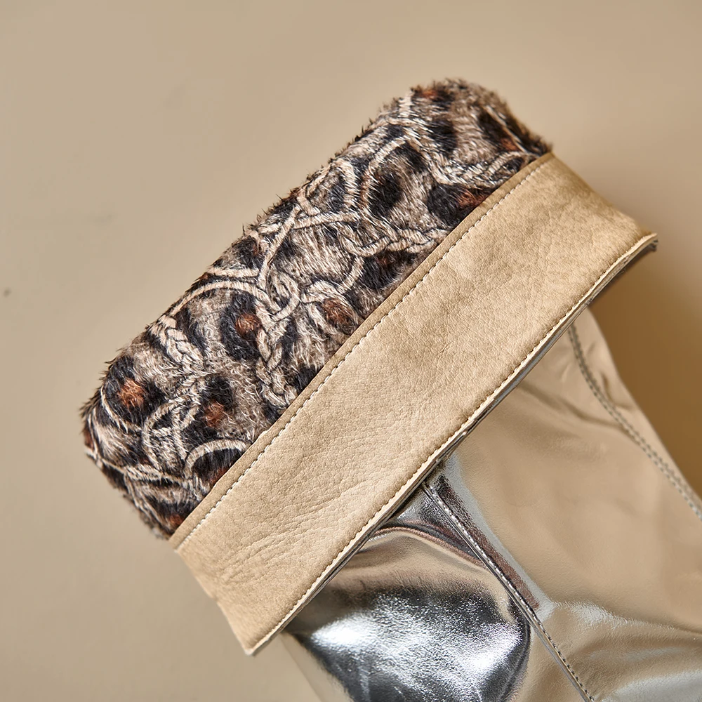 Женские высокие ботинки на платформе серебристые или золотистые высоком