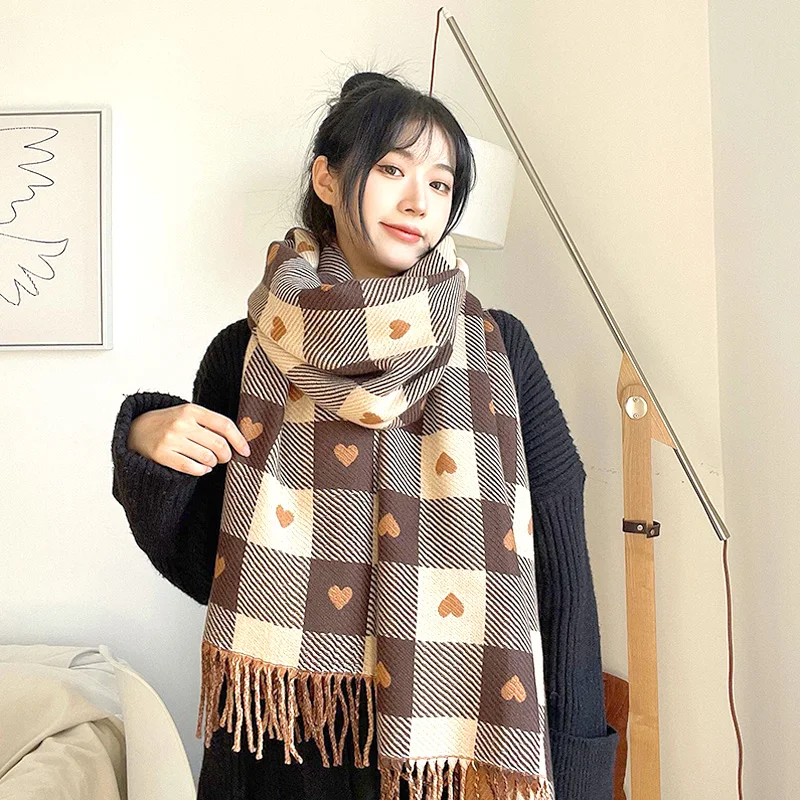 

2023 New Women Heart Check Cashmere Scarf Winter Commuting Cold Prevention Thick Warm Scarf Long Fringed Shawl Pashmina Blanket