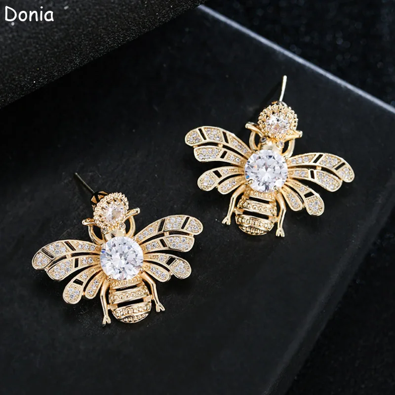 

Donia Jewelry European and American Fashion New Titanium Steel Micro-Inlaid AAA Zircon Bee Silver Needle Luxury Earrings