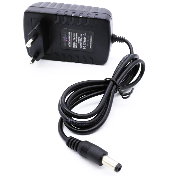 

TECHNOMAX TM-2103 12 VOLT - 2 amp Пластиковый Чехол Премиум-адаптер 5,5 * end