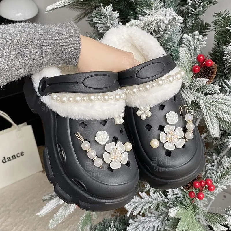 Winter Womens Classic Fur Lined Platform Clogs Slip On Sandals with Charms Slide Garden Shoes Lady Wedge Mules