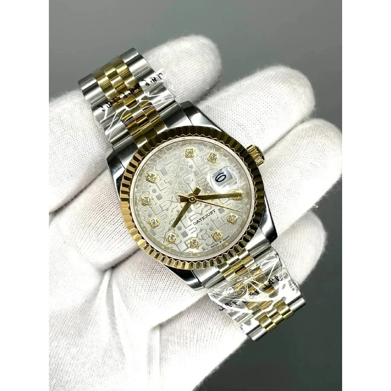 

39mm Stainless Steel Bracelet Sapphire Glass BGW9 Blue Luminous NH35 Automatic Mechanical Watch