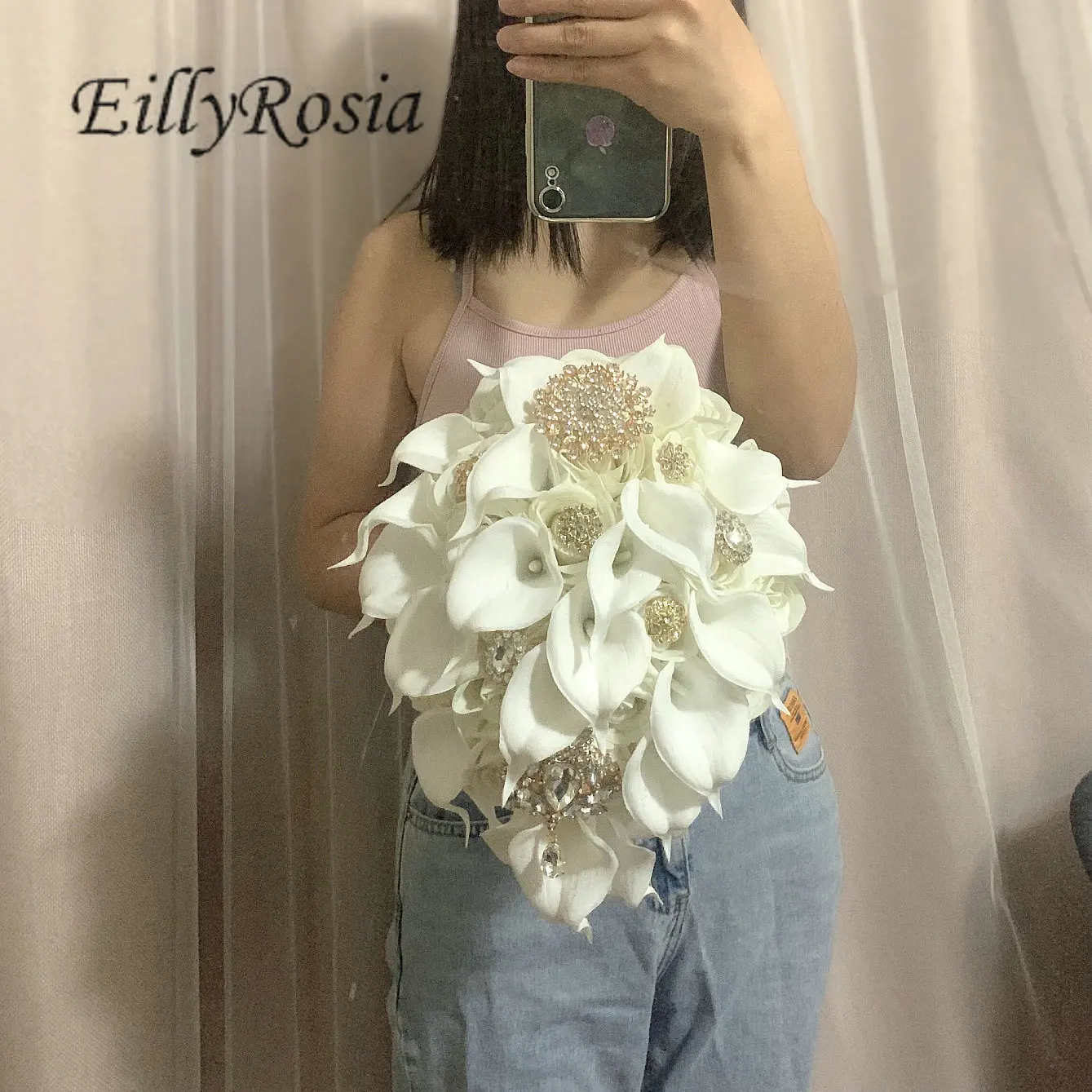 

EillyRosia Каскадный Свадебный букет белые розы Королевский синий сердечник кальла Лилия настоящие на ощупь каплевидные Свадебные цветы набор для подружки невесты