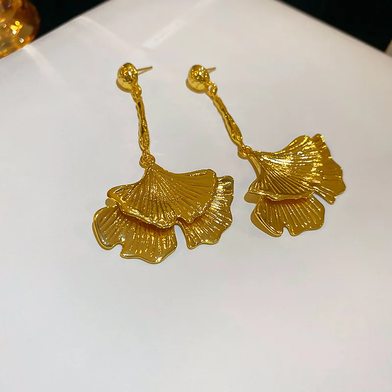 Классические стильные модные висячие серьги в западном стиле для женщин с