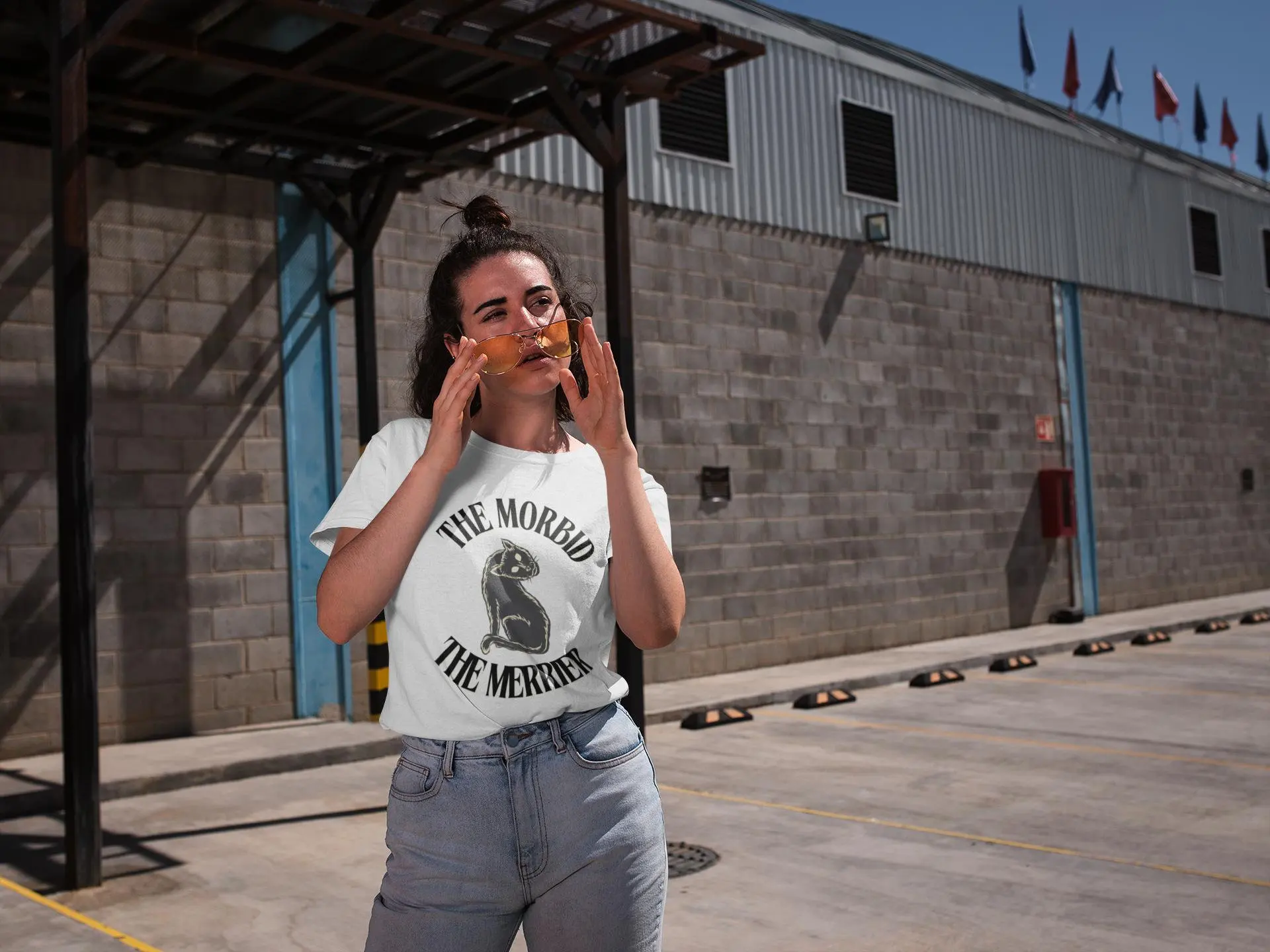 Футболка Morbid Merrier Жуткий Хэллоуин