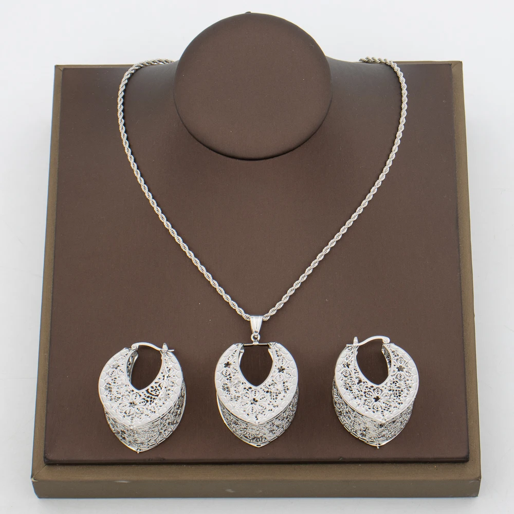 

Silver Color Hoop Earrings and Pendant Jewelry for Women Hollow Out Design Earrings and Necklace Copper Weddings Jewellery Gift