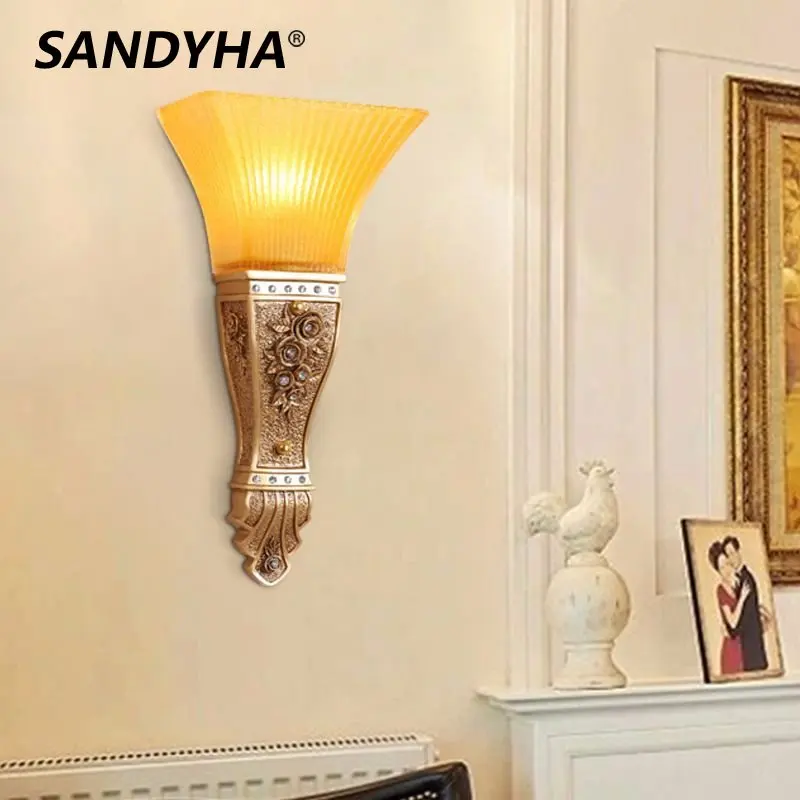 

SANDYHA European Style Retro Wall Lamp Creative Resin Glass Home Lighting Decoration Living Bedroom Bedside Dining Corridor Lamp