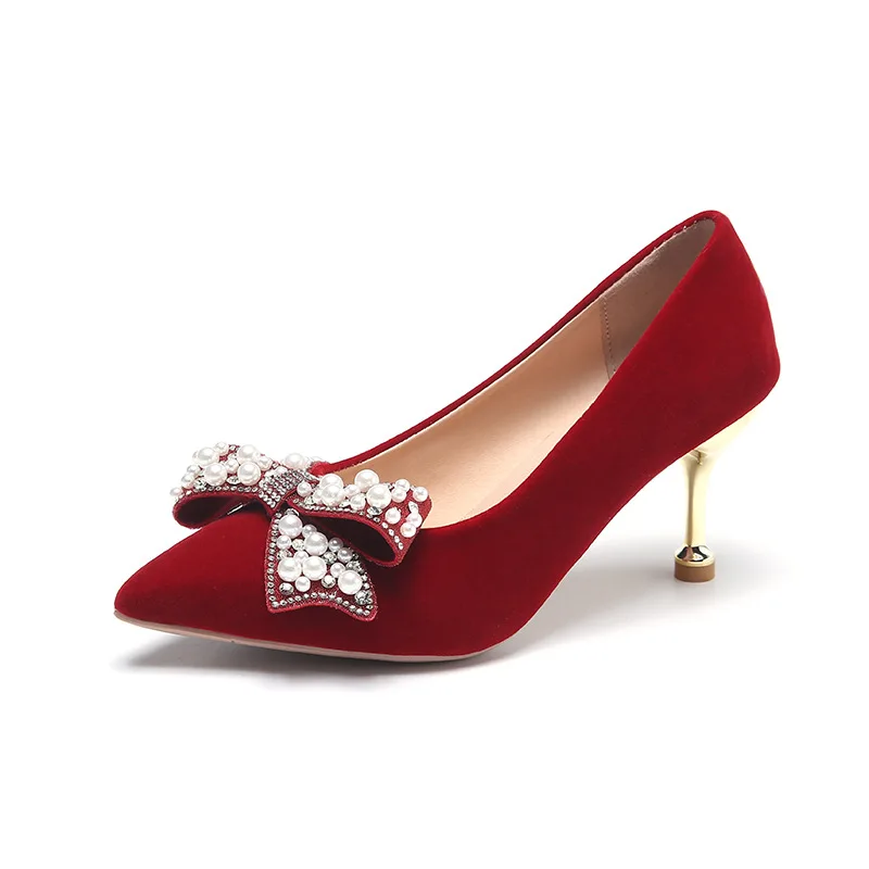 Туфли-лодочки женские на шнуровке с заостренным носком 3 см |