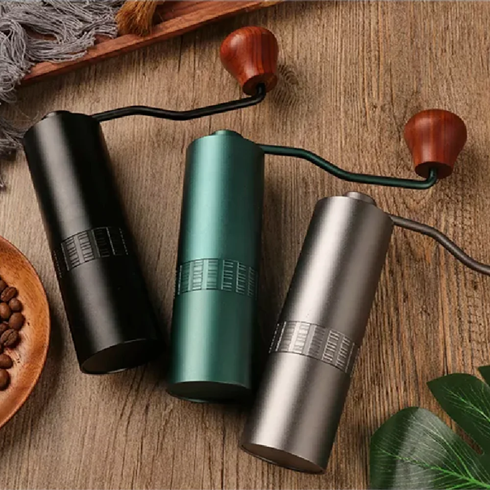 

Высококачественная ручная кофемолка 2022 Новинка корпус из алюминиевого сплава Регулируемые настройки кофемолка кофейные зерна деловые под...