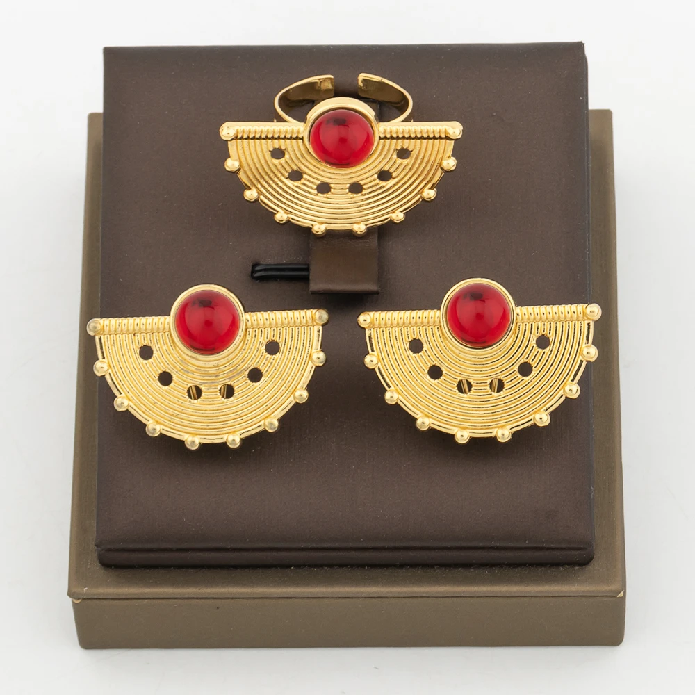 

Crystal Earrings and Ring Weddings Jewelry Set Ladies Golden Color Clip Earrings and Ring Engagement Party African Daily Wear