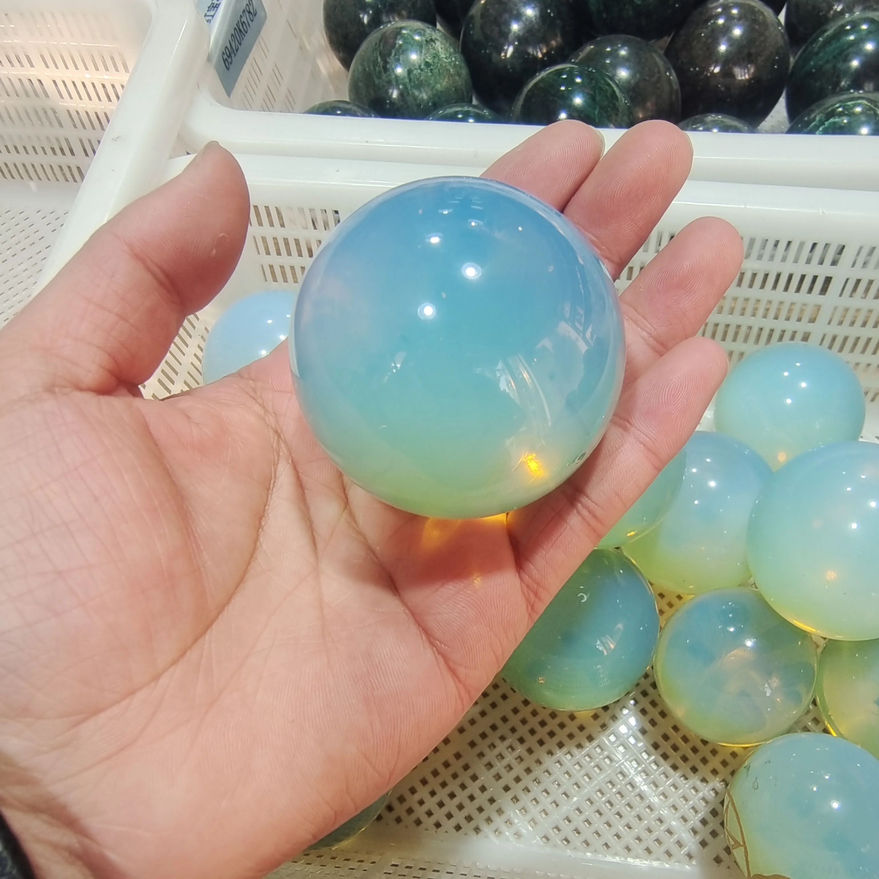 

1pc 10-60mm Natural Opal ball Quartz Crystal Polishing Kegel Exercise Healing Stone