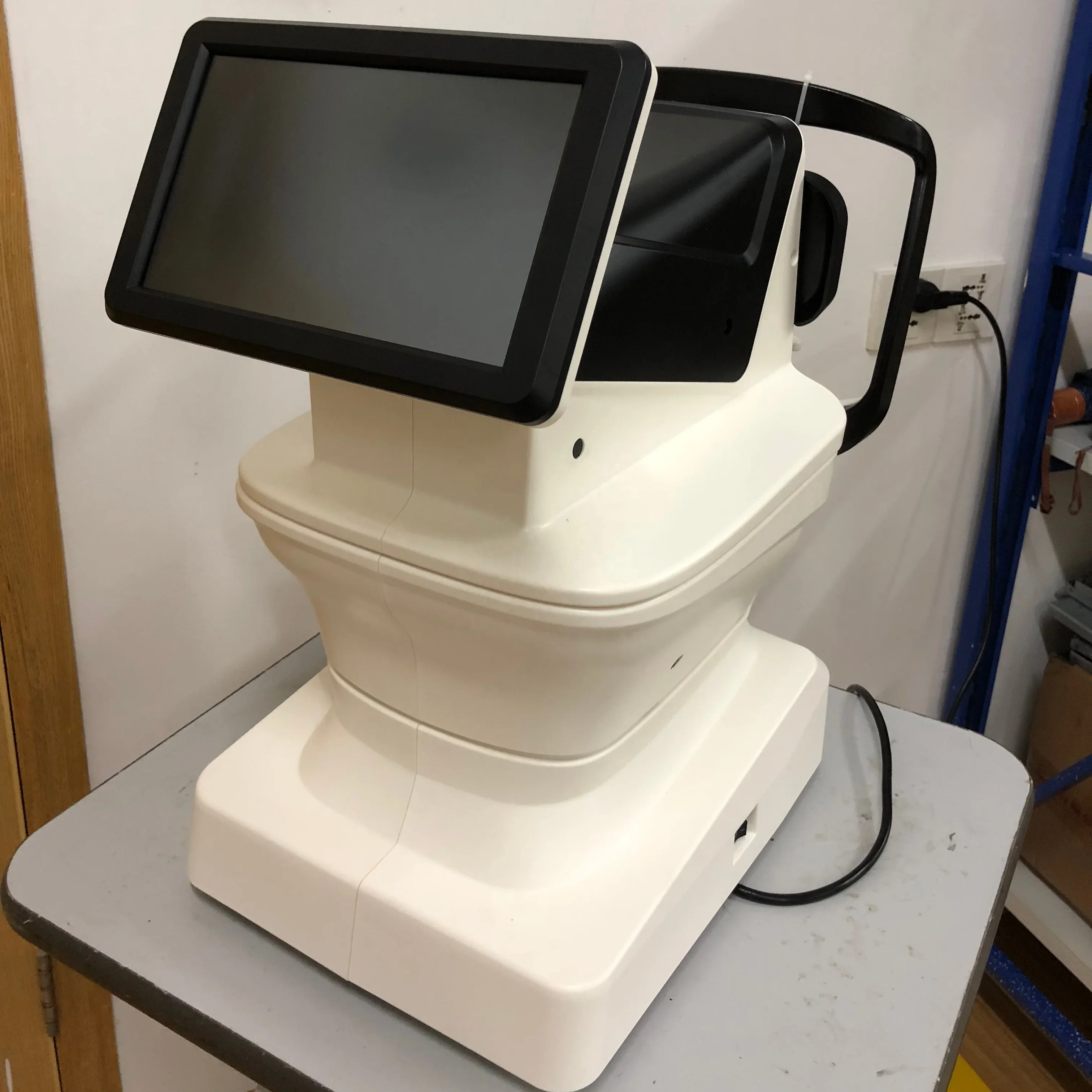 Китай Meest Geavanceerde Volledig Geautomatiseerde Рефрактометр FKR-710 Met Roterende Prisma