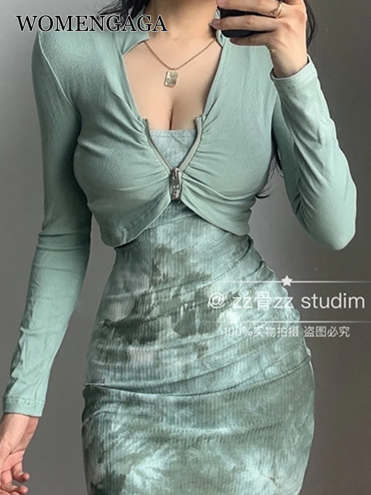 

Милая элегантная зеленая футболка с V-образным вырезом и неровной молнией для пупка, привлекательные коричневые футболки, популярные корейские топы, зеленая футболка в полоску со складками ESA8