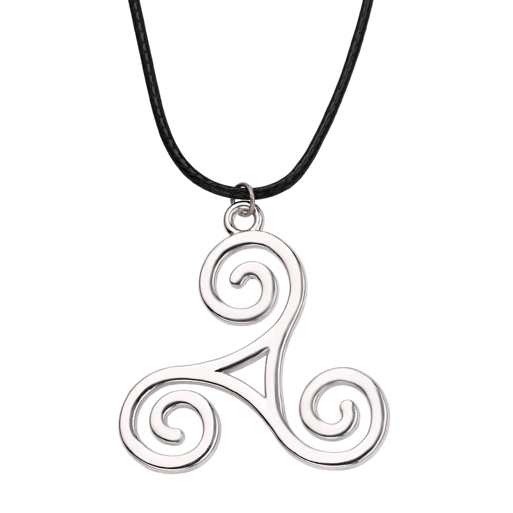 

High Quality Triskele Pendant Necklace Men's Leather Jewelry Christmas Gift