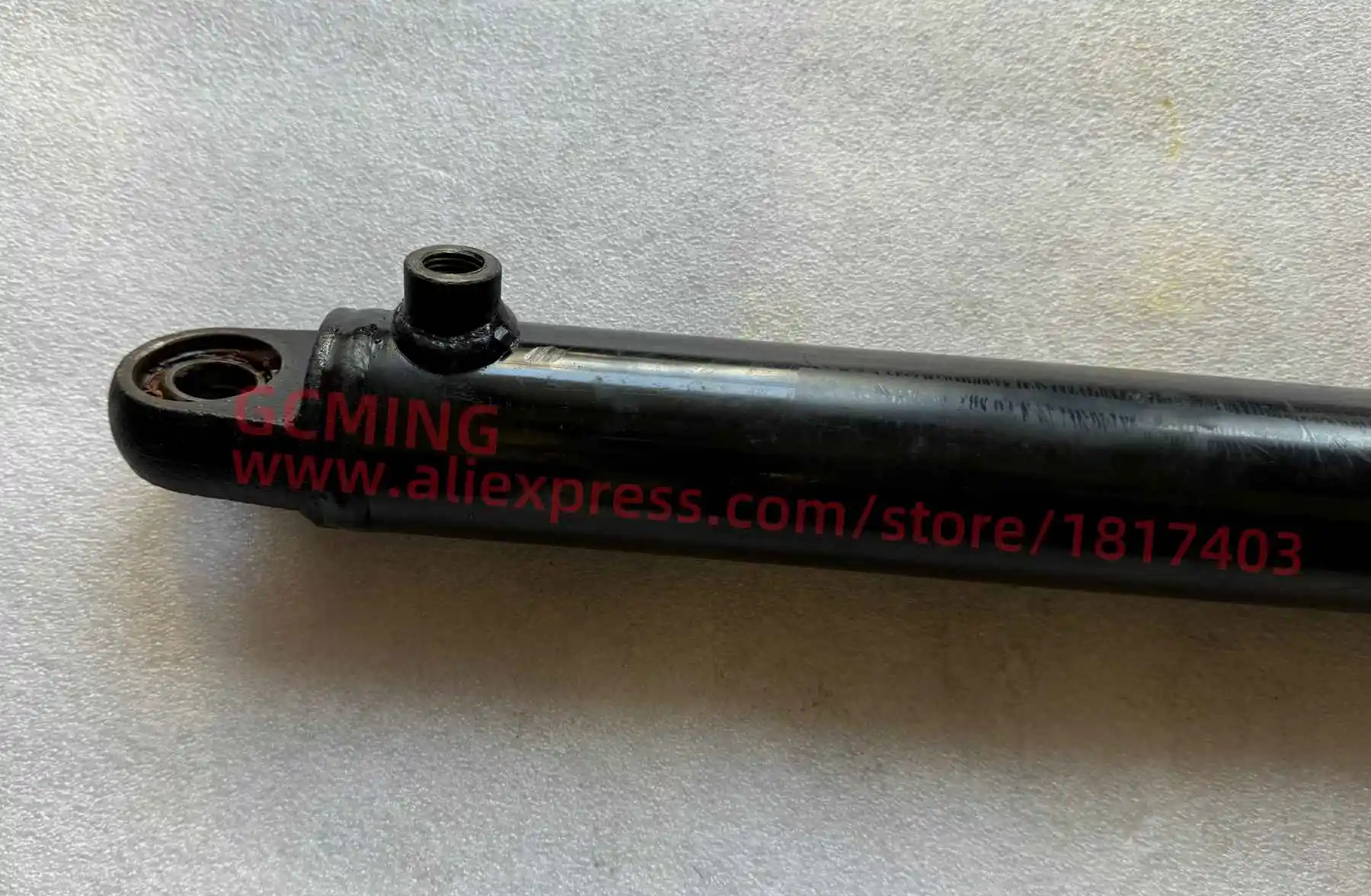 Fengshou 254II / 274II Цилиндр гидроусилителя руля тракторы Lenar с двигателем NJ385