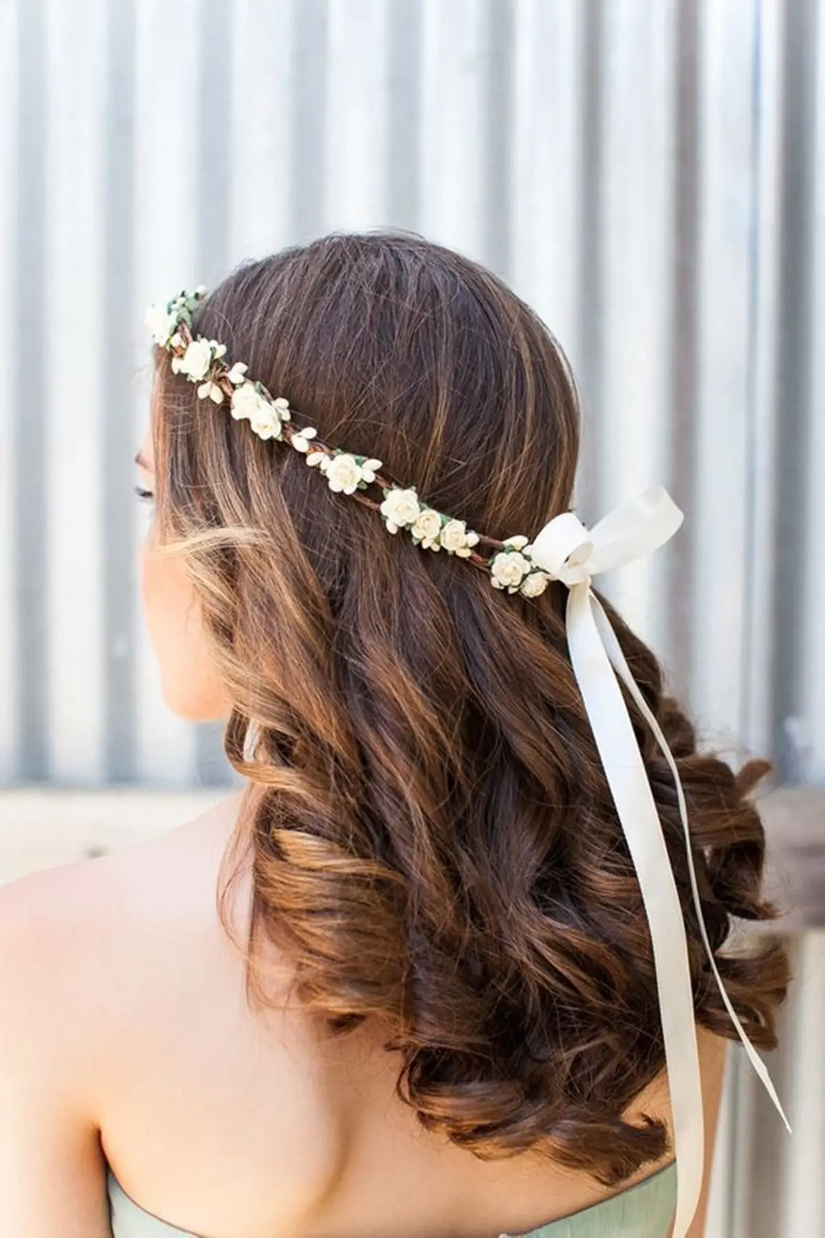

The bride Hair Accessory, Hairpin, Crown Special Design Party, Wedding, Engagement, Cocktail, Garden Wedding