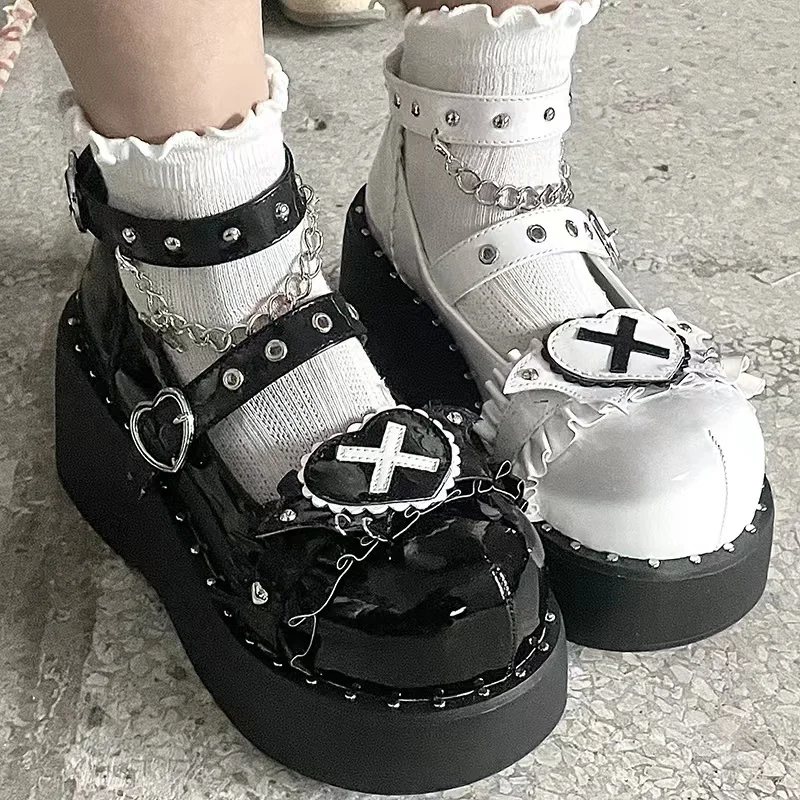 

Punk Metal Chain Platform Lolita Shoes Women Patent Leather Mary Jean Shoes Woman Japanese Style Flat Heels Ankle Straps Shoes
