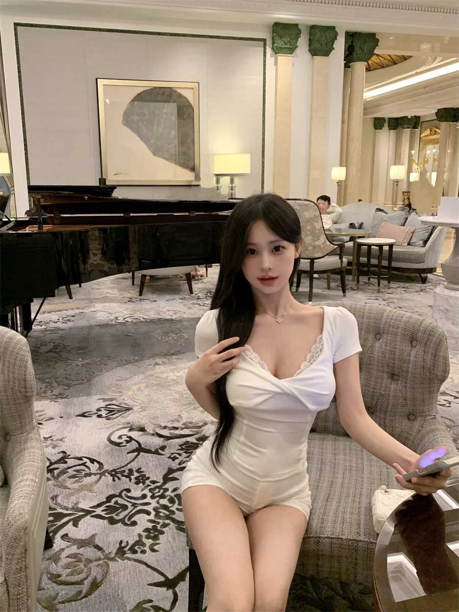 Кружевные сексуальные женские футболки GAODINGLAN с глубоким вырезом и V-образным