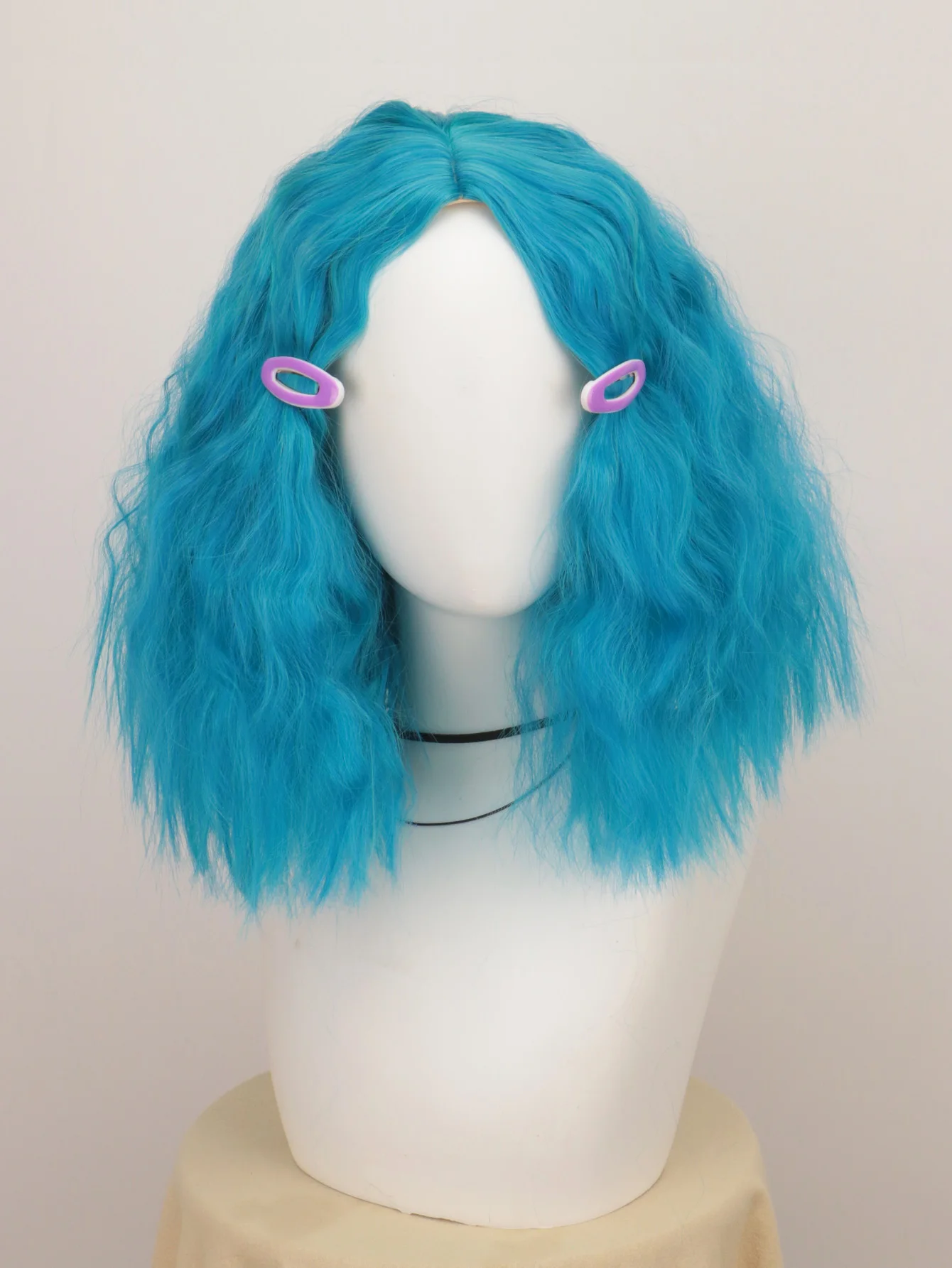 Парик с короткой пылью и зажимом для капель воды