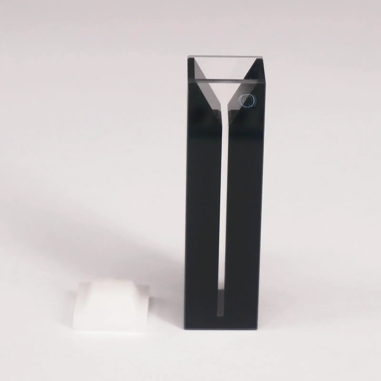 

Кварцевая кювета JGS1 350 мкл