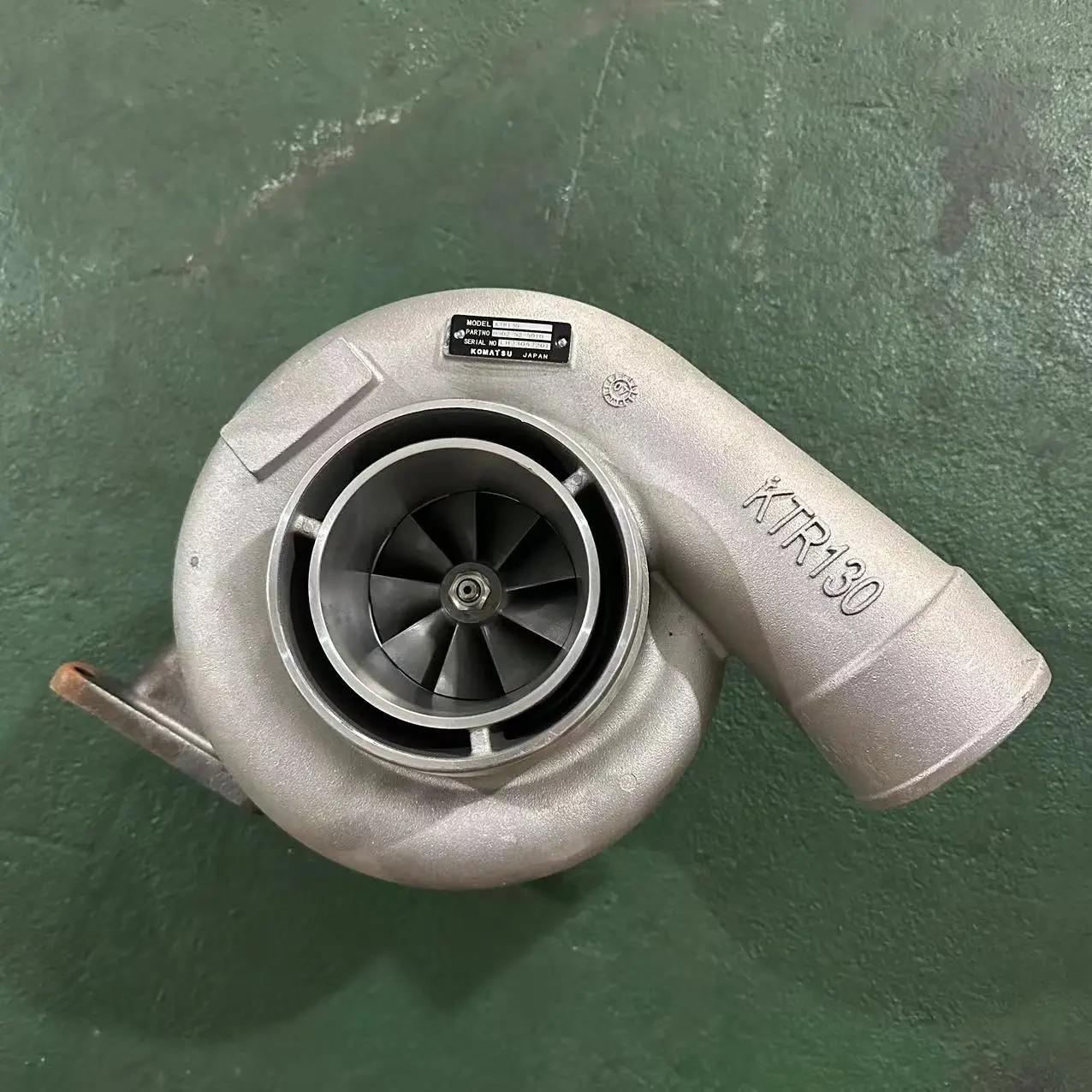 Turbo KTR130 6505-52-5010 6502-52-5810 для оригинального восстановленного фотодвигателя